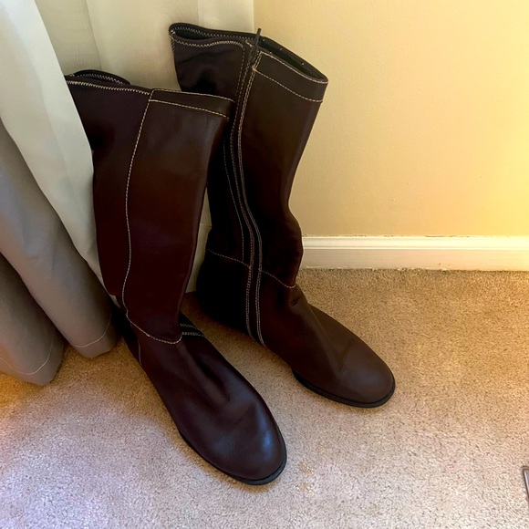 CloudWalkers Excellent Condition Leather Boots - Picture 2 of 5